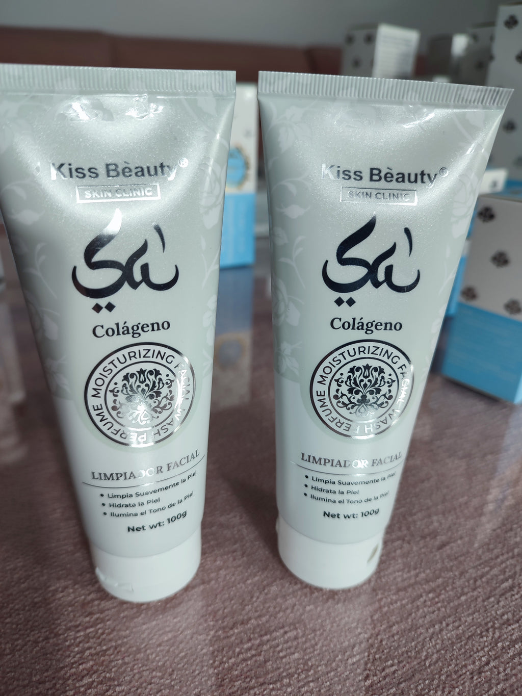 Productos de bella marca kiss beauty sérum facial.